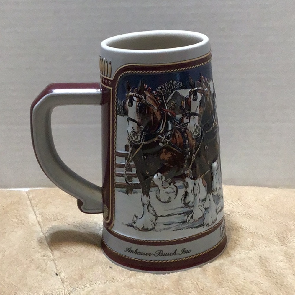 Budweiser Holiday Stein “Hitch on a winter’s eve”